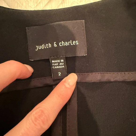 Black Cropped  3/4 Length Sleeve Jacket, Judith and Charles, US 2 - Picture 5 of 7